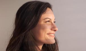 Femme souriante